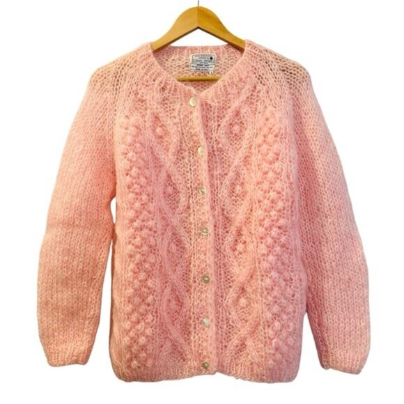 Vintage 60s Pretty Pink Fuzzy Mohair Cardigan Made In Italy Size Large Hand Knit - Picture 1 of 13
